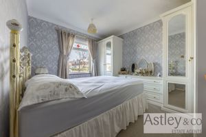 bedroom- click for photo gallery